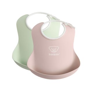 Pack de 2 Baberos de plástico verde/rosa –  BabyBjörn